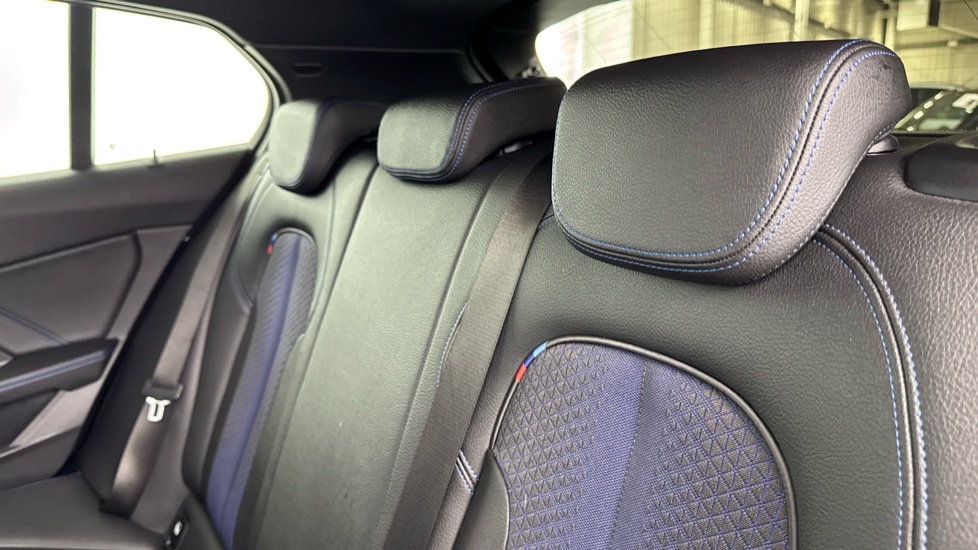 BMW 1 Series 118i [136] M Sport 5dr Petrol Hatchback - Image 37