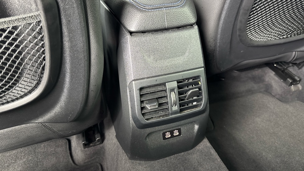 BMW 1 Series 118i [136] M Sport 5dr Petrol Hatchback - Image 38