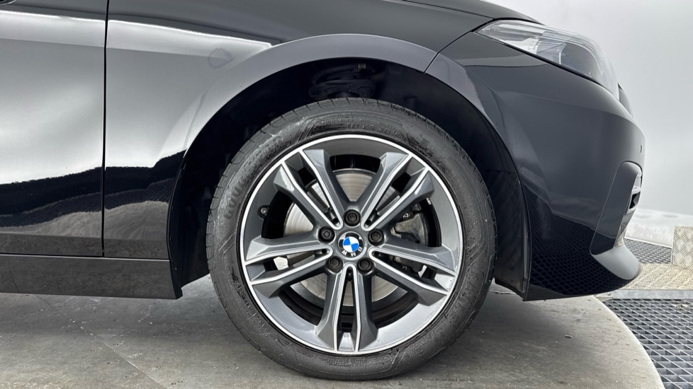 BMW 2 Series 218i Sport 4dr DCT Petrol Saloon - Image 14