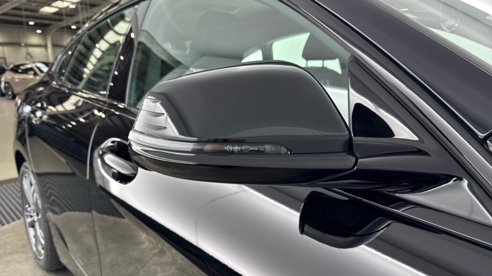 BMW 2 Series 218i Sport 4dr DCT Petrol Saloon - Image 28