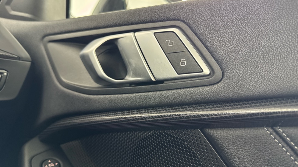 BMW 2 Series 218i Sport 4dr DCT Petrol Saloon - Image 48