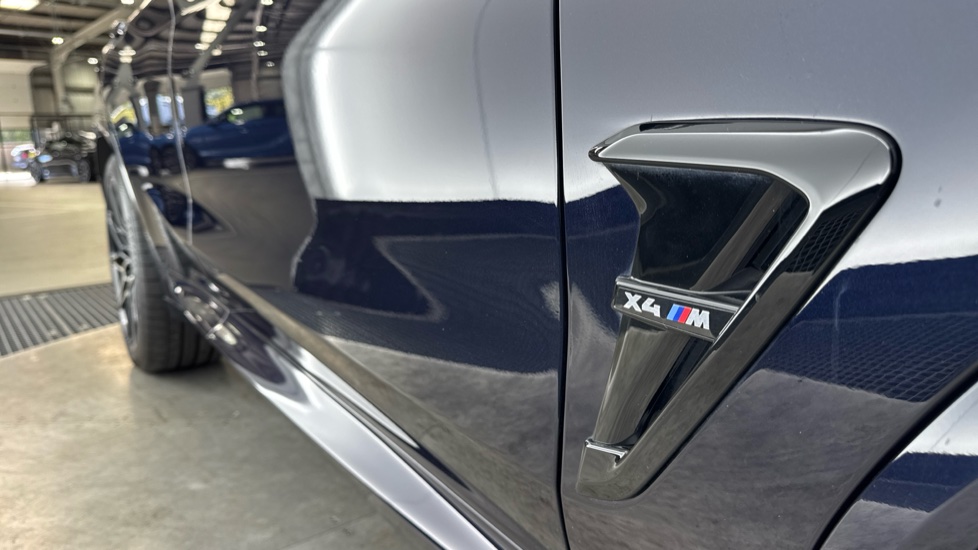 BMW X4 M xDrive X4 M Competition 5dr Step Auto Petrol Estate - Image 32