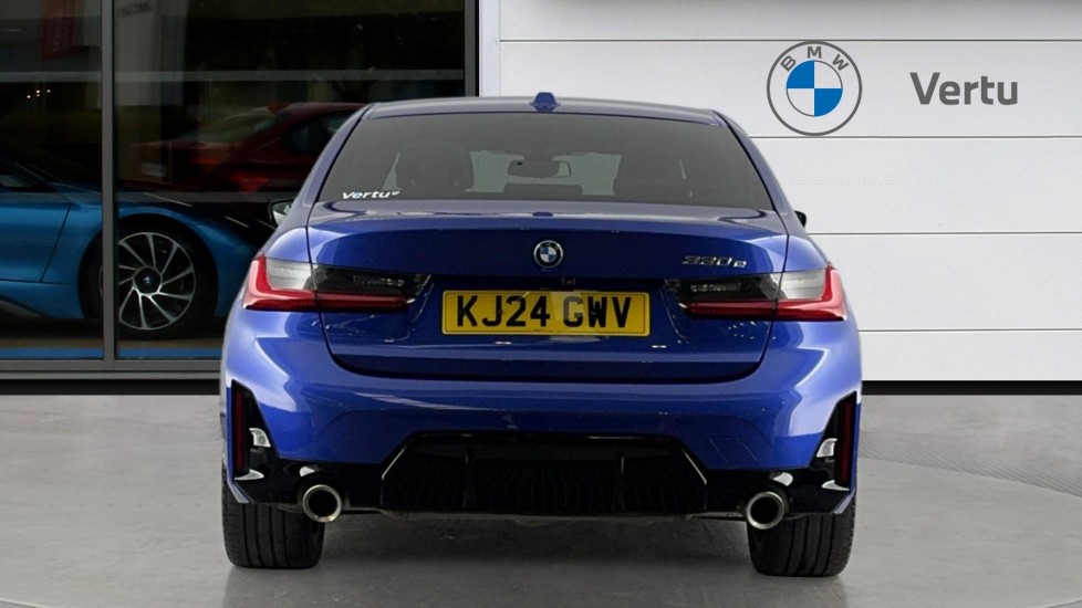 BMW 3 Series 330e M Sport 4dr Step Auto Saloon - Image 15