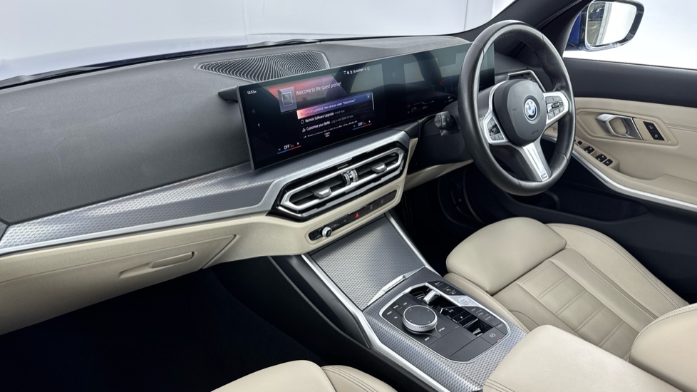 BMW 3 Series 330e M Sport 4dr Step Auto Saloon - Image 7