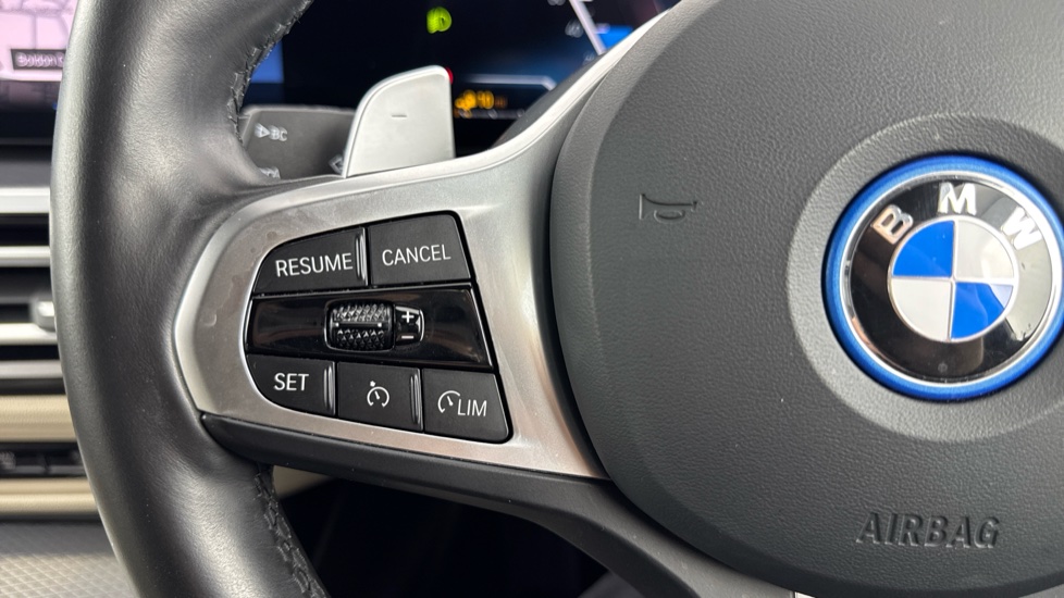 BMW 3 Series 330e M Sport 4dr Step Auto Saloon - Image 17