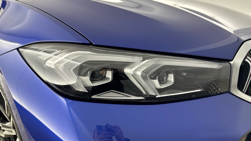 BMW 3 Series 330e M Sport 4dr Step Auto Saloon - Image 23