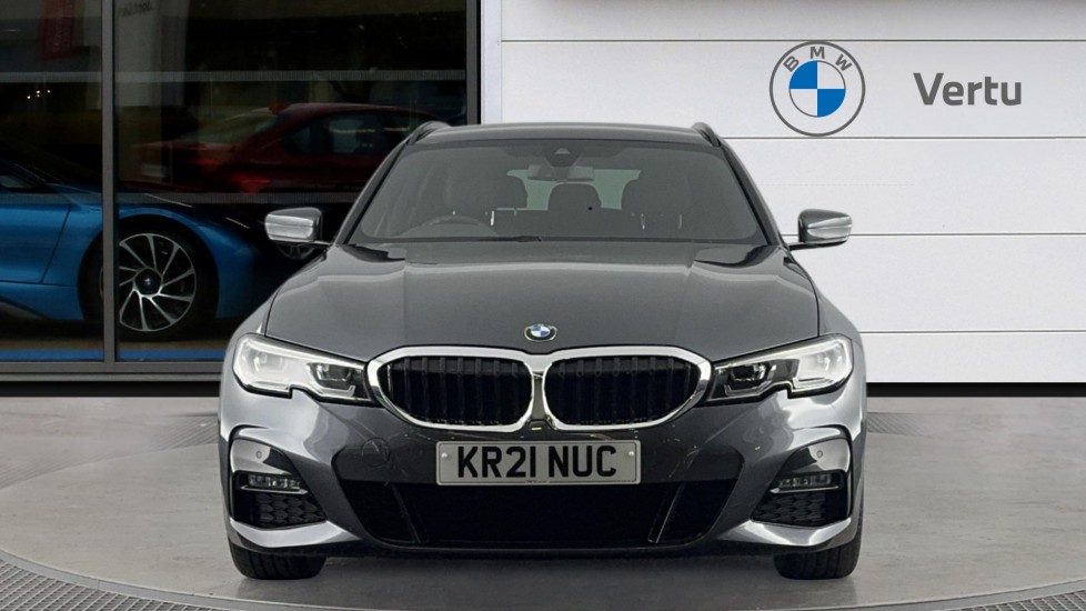 BMW 3 Series 320i M Sport 5dr Step Auto Petrol Estate - Image 16