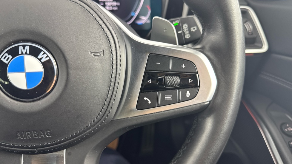 BMW 3 Series 320i M Sport 5dr Step Auto Petrol Estate - Image 18