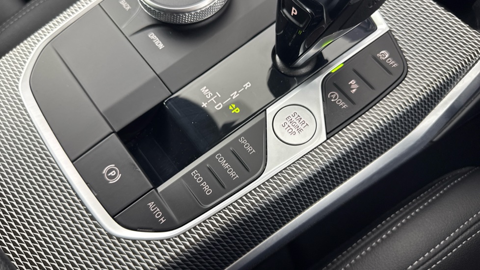 BMW 3 Series 320i M Sport 5dr Step Auto Petrol Estate - Image 19