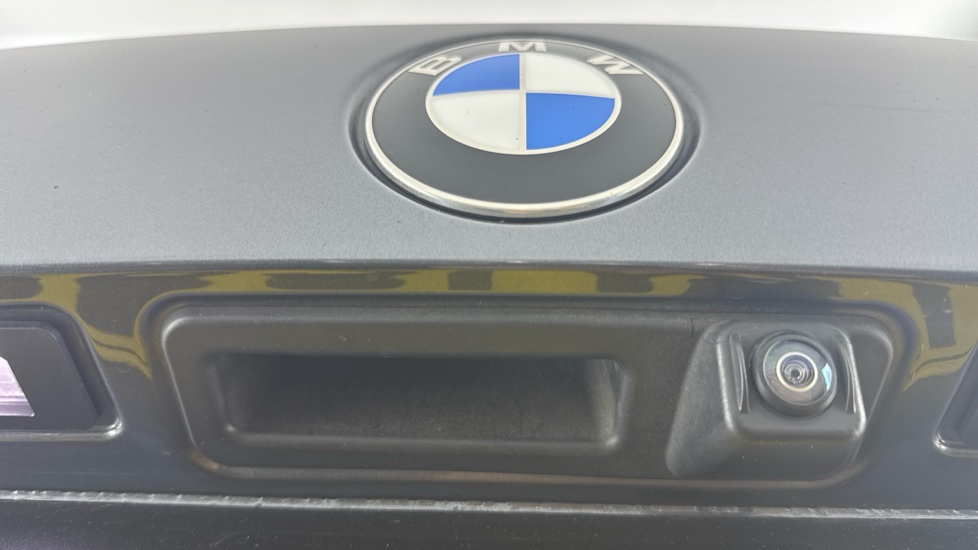 BMW 3 Series 320i M Sport 5dr Step Auto Petrol Estate - Image 28