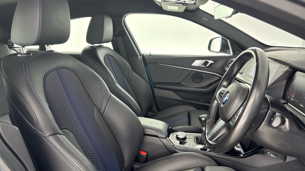 BMW 2 Series 218i [136] M Sport 4dr Petrol Saloon - Image 11