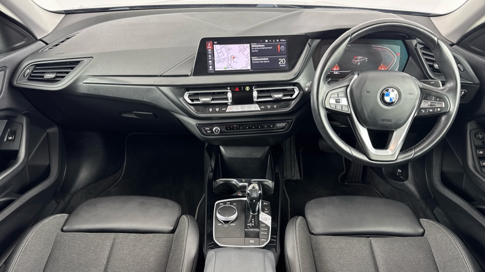 BMW 2 Series 218i [136] Sport 4dr DCT Petrol Saloon - Image 4