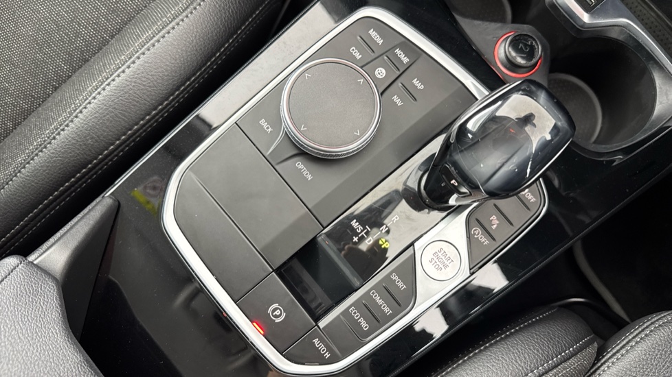 BMW 2 Series 218i [136] Sport 4dr DCT Petrol Saloon - Image 19