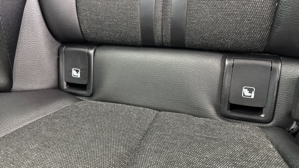 BMW 2 Series 218i [136] Sport 4dr DCT Petrol Saloon - Image 37