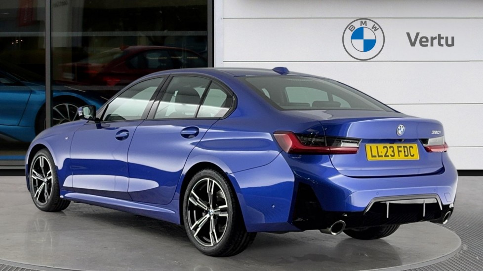 BMW 3 Series 320i M Sport 4dr Step Auto Petrol Saloon - Image 2