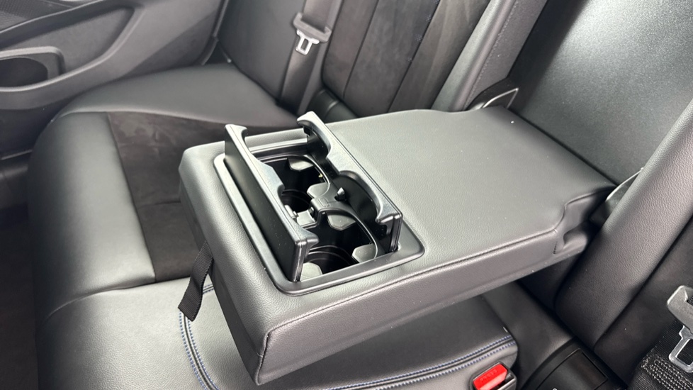 BMW 3 Series 320i M Sport 4dr Step Auto Petrol Saloon - Image 37