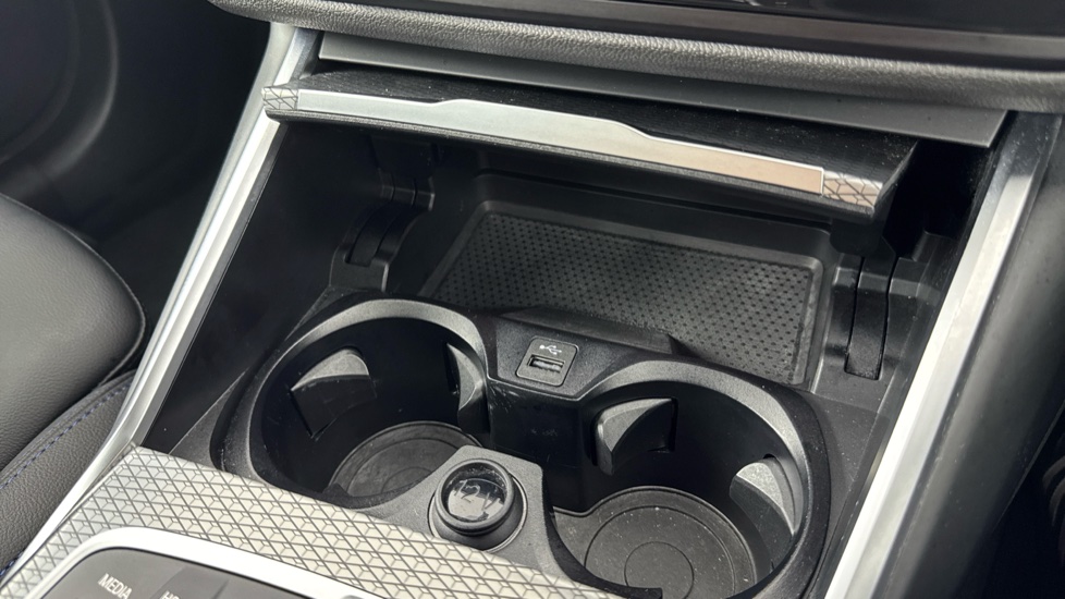 BMW 3 Series 320i M Sport 4dr Step Auto Petrol Saloon - Image 47