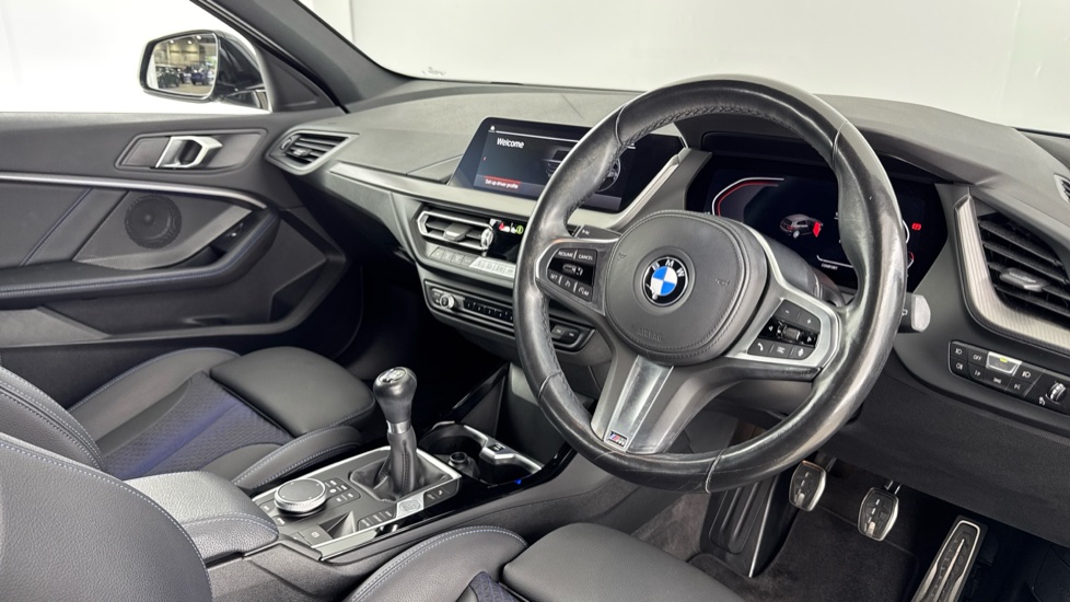 BMW 1 Series 118i [136] M Sport 5dr [Live Cockpit Professional] Petrol Hatchback - Image 6