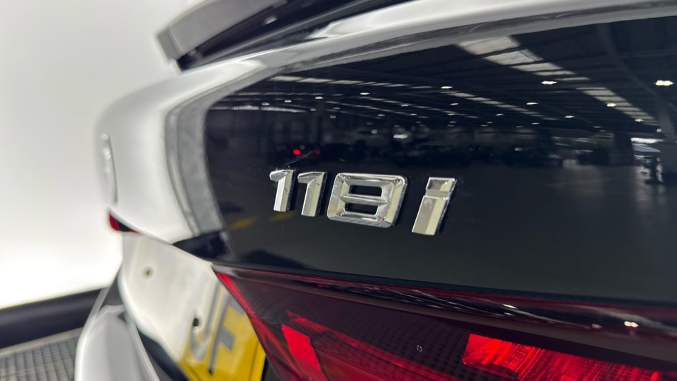 BMW 1 Series 118i [136] M Sport 5dr [Live Cockpit Professional] Petrol Hatchback - Image 24