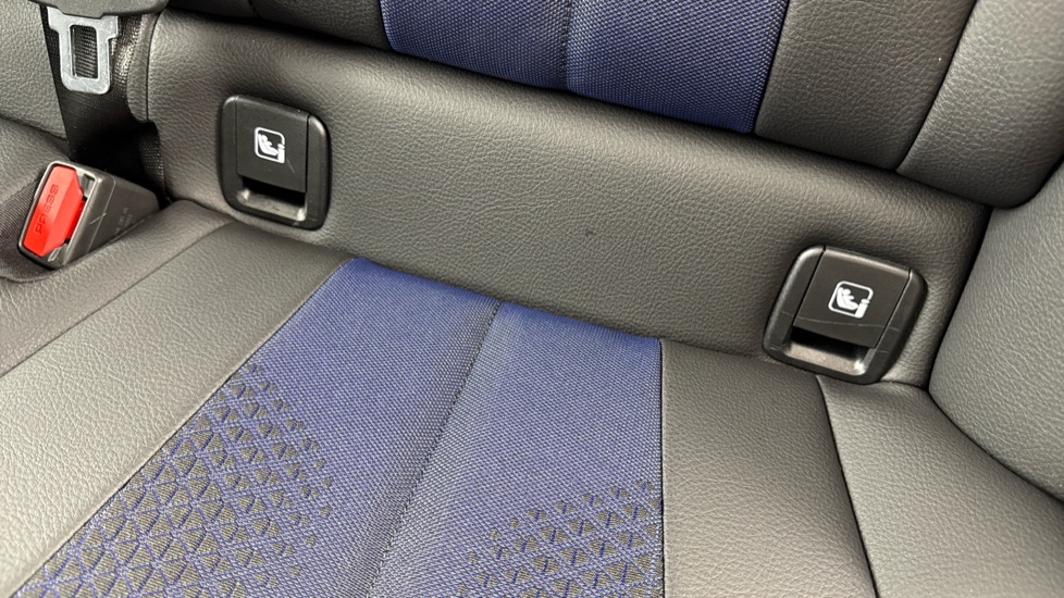 BMW 1 Series 118i [136] M Sport 5dr [Live Cockpit Professional] Petrol Hatchback - Image 37