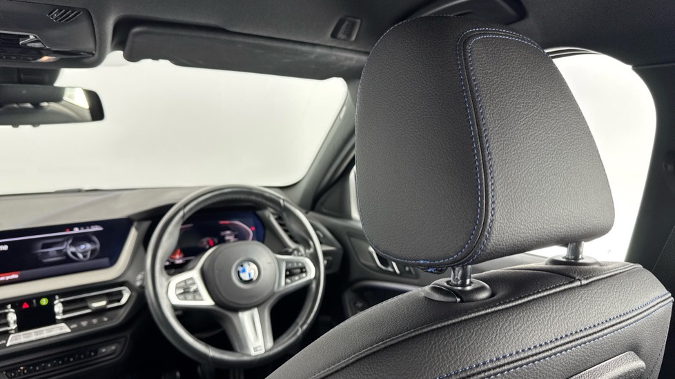 BMW 1 Series 118i [136] M Sport 5dr [Live Cockpit Professional] Petrol Hatchback - Image 40