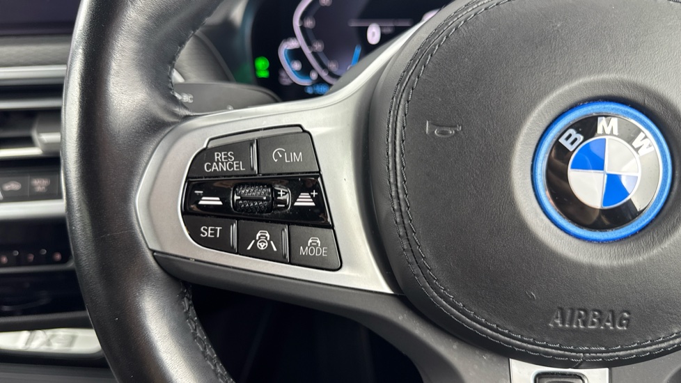 BMW iX3 210kW M Sport Pro 80kWh 5dr Auto Electric Estate - Image 17