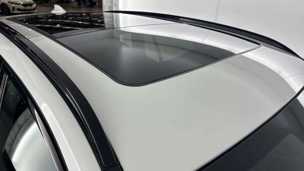 BMW iX3 210kW M Sport Pro 80kWh 5dr Auto Electric Estate - Image 21