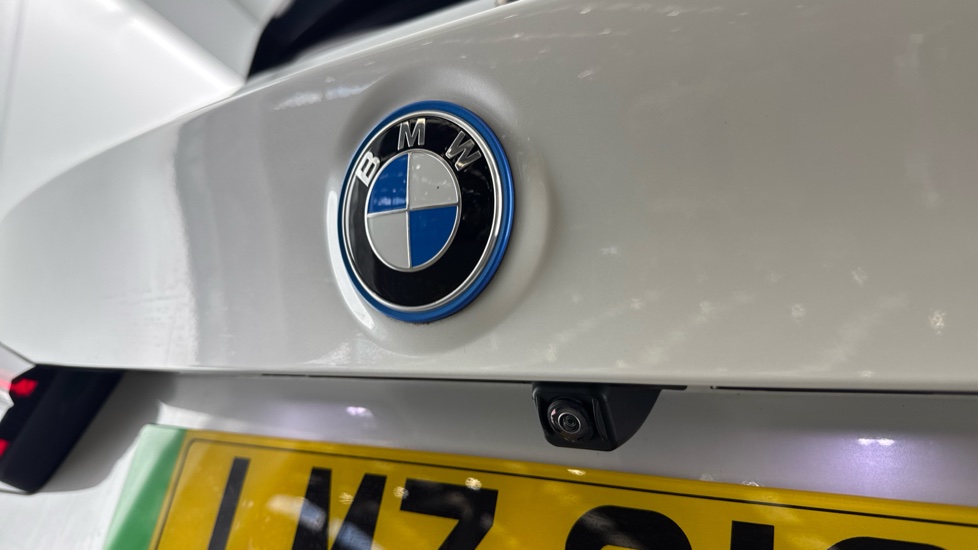 BMW iX3 210kW M Sport Pro 80kWh 5dr Auto Electric Estate - Image 24