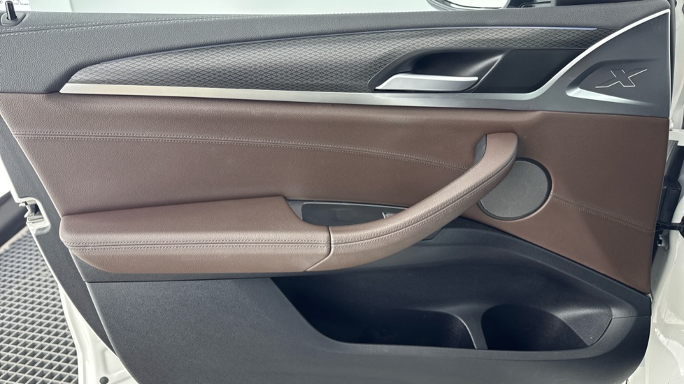 BMW iX3 210kW M Sport Pro 80kWh 5dr Auto Electric Estate - Image 35