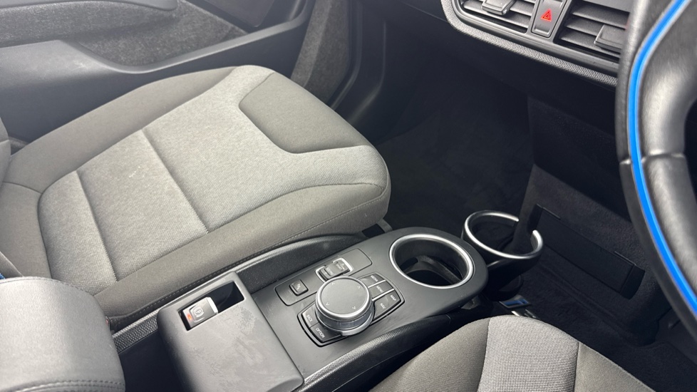 BMW i3 135kW S 42kWh 5dr Auto Electric Hatchback - Image 10