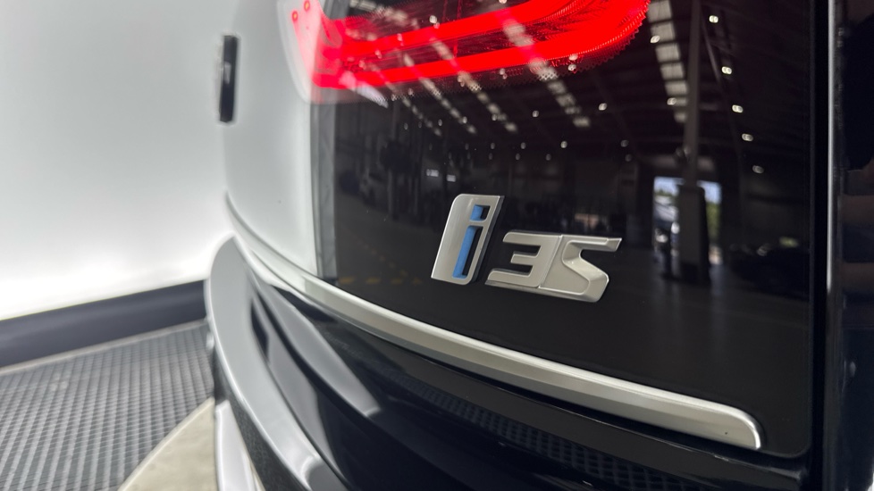 BMW i3 135kW S 42kWh 5dr Auto Electric Hatchback - Image 24