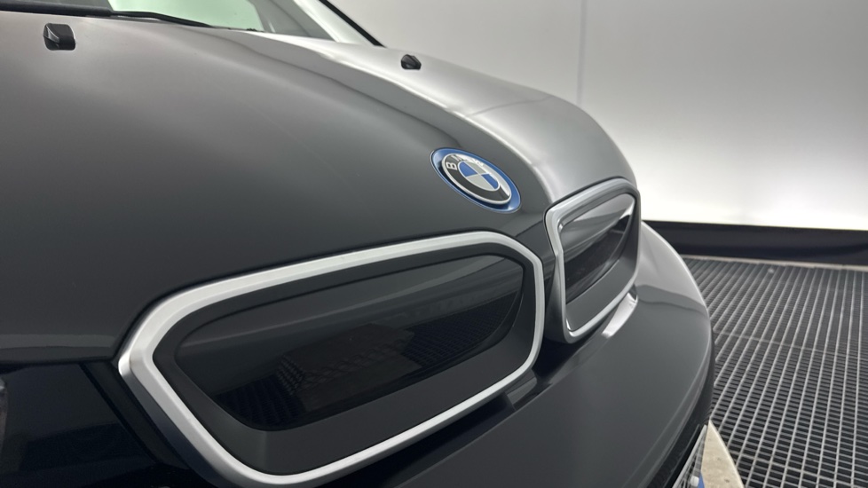 BMW i3 135kW S 42kWh 5dr Auto Electric Hatchback - Image 30