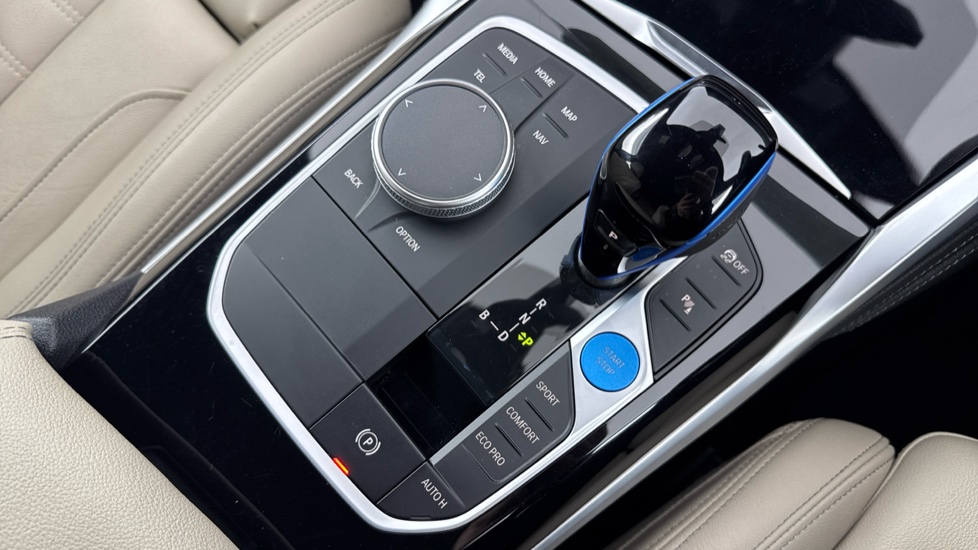 BMW i4 250kW eDrive40 M Sport 83.9kWh 5dr Auto Electric Hatchback - Image 19