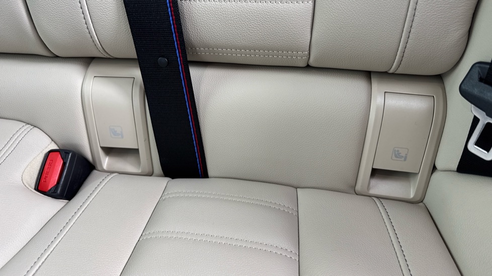 BMW i4 250kW eDrive40 M Sport 83.9kWh 5dr Auto Electric Hatchback - Image 38