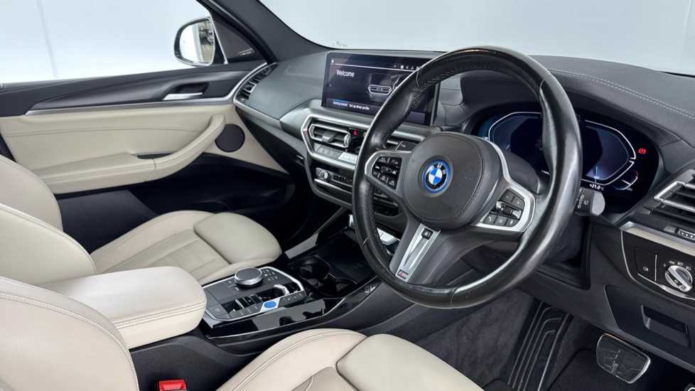 BMW iX3 210kW M Sport Pro 80kWh 5dr Auto Electric Estate - Image 6