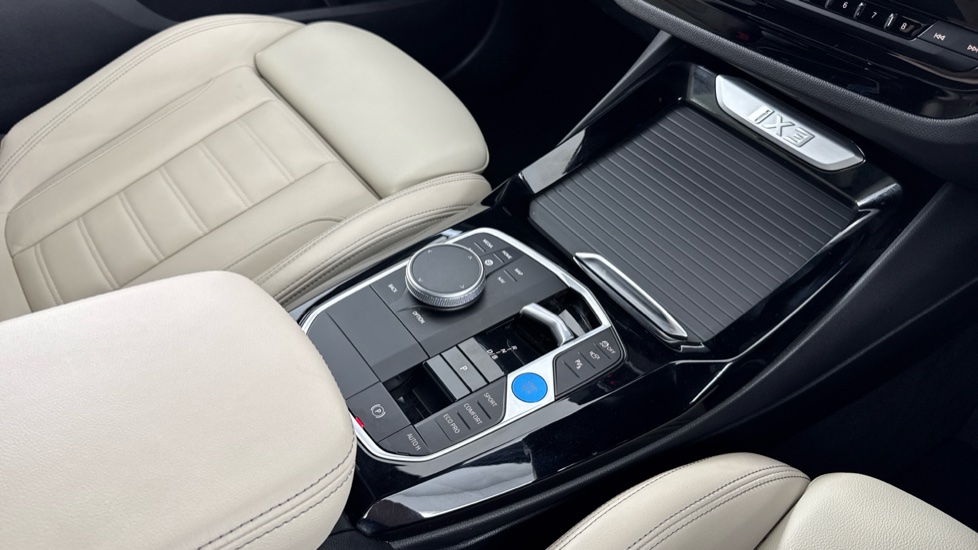 BMW iX3 210kW M Sport Pro 80kWh 5dr Auto Electric Estate - Image 10