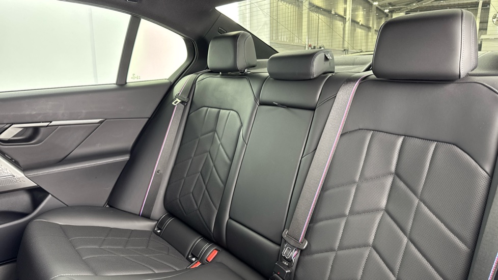 BMW 5 Series 530e M Sport Pro 4dr Auto Saloon - Image 12