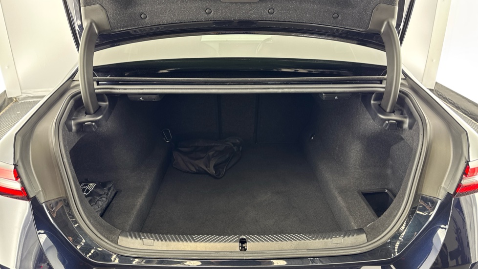 BMW 5 Series 530e M Sport Pro 4dr Auto Saloon - Image 13