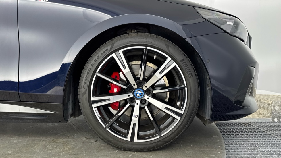BMW 5 Series 530e M Sport Pro 4dr Auto Saloon - Image 14