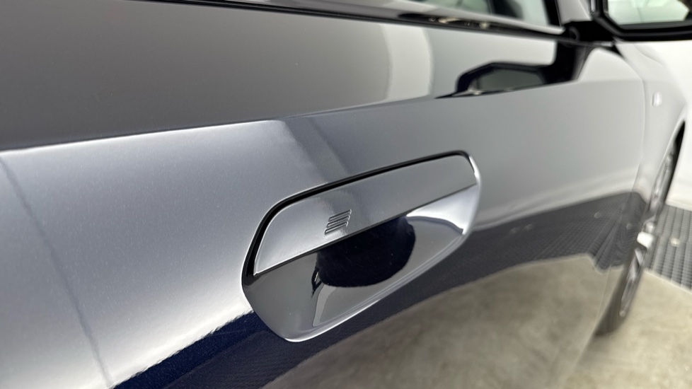 BMW 5 Series 530e M Sport Pro 4dr Auto Saloon - Image 28