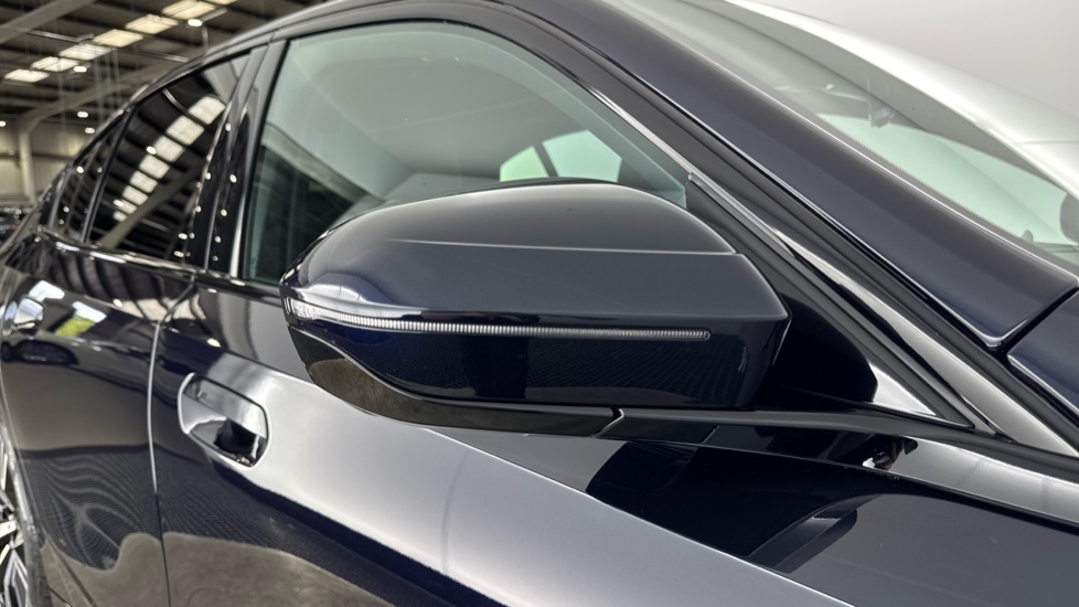 BMW 5 Series 530e M Sport Pro 4dr Auto Saloon - Image 30