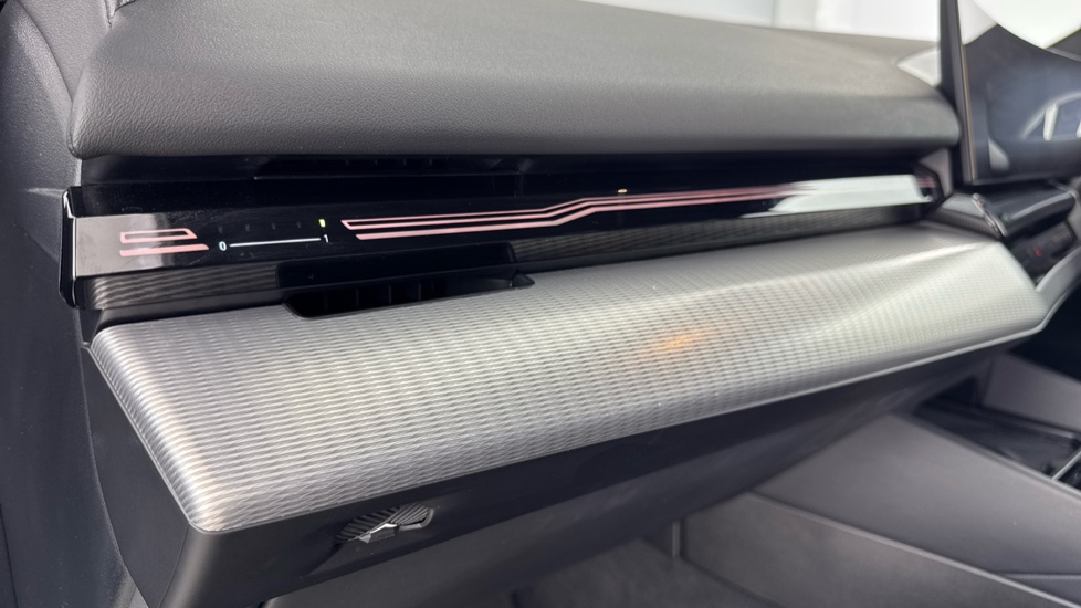 BMW 5 Series 530e M Sport Pro 4dr Auto Saloon - Image 36