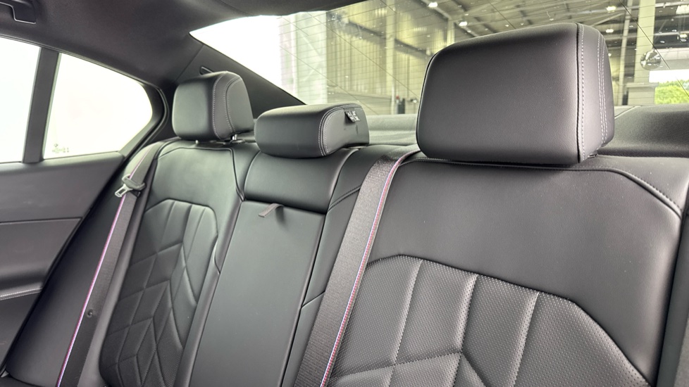 BMW 5 Series 530e M Sport Pro 4dr Auto Saloon - Image 40