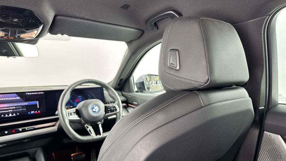 BMW 5 Series 530e M Sport Pro 4dr Auto Saloon - Image 43
