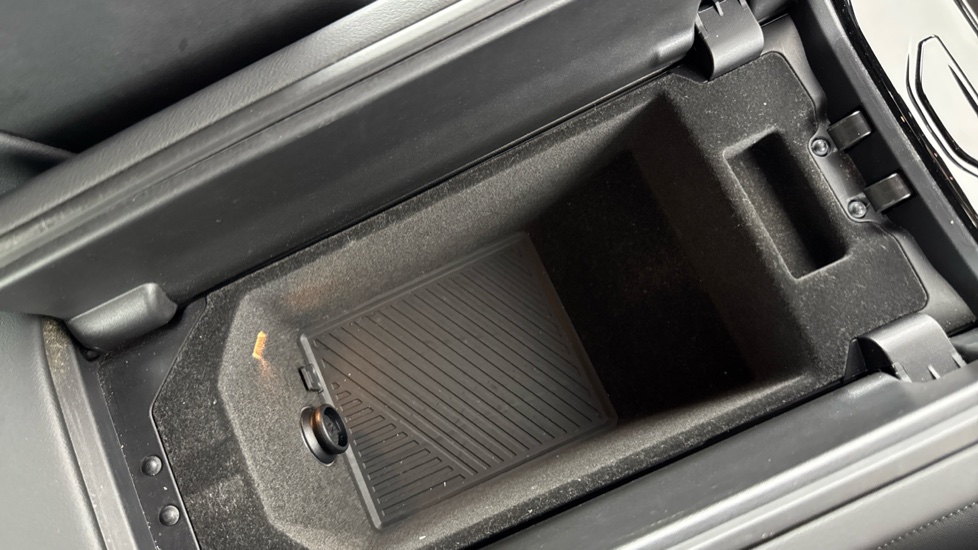 BMW 5 Series 530e M Sport Pro 4dr Auto Saloon - Image 52