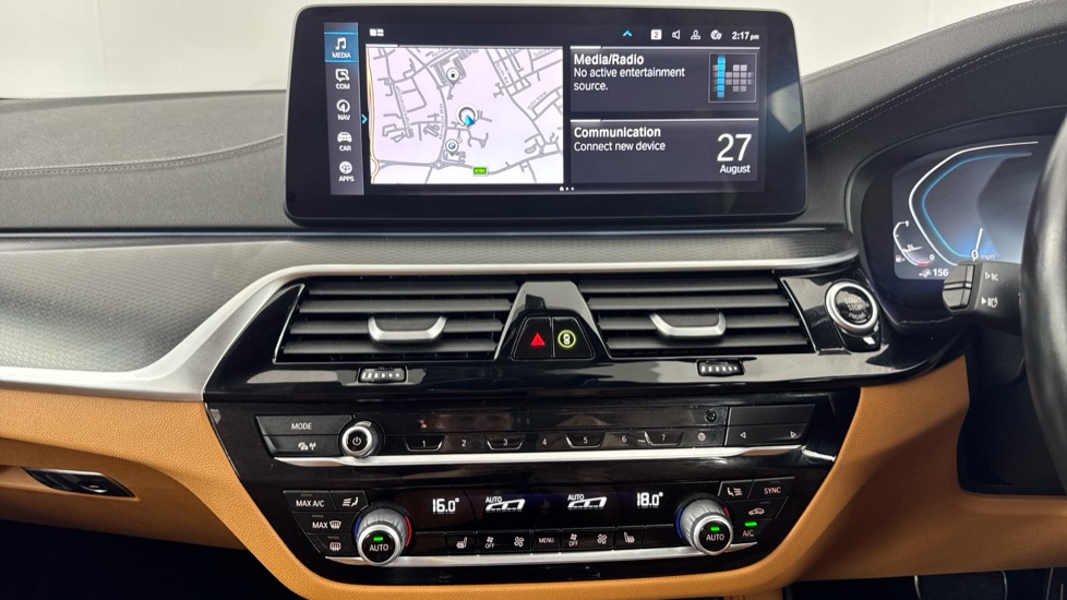 BMW 5 Series 530e xDrive M Sport 5dr Auto [Pro Pack] Estate - Image 8