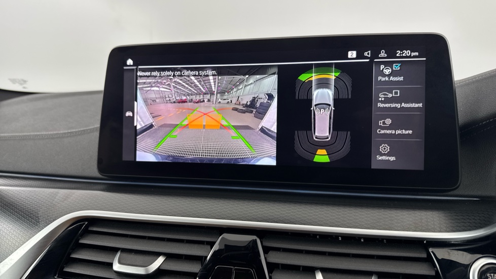 BMW 5 Series 530e xDrive M Sport 5dr Auto [Pro Pack] Estate - Image 59