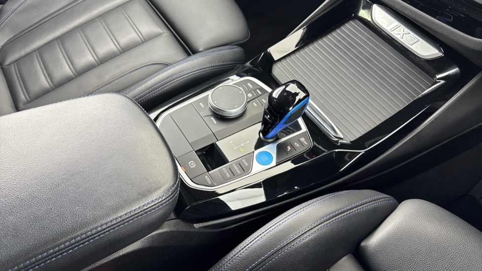 BMW iX3 210kW M Sport Pro 80kWh 5dr Auto Electric Estate - Image 10