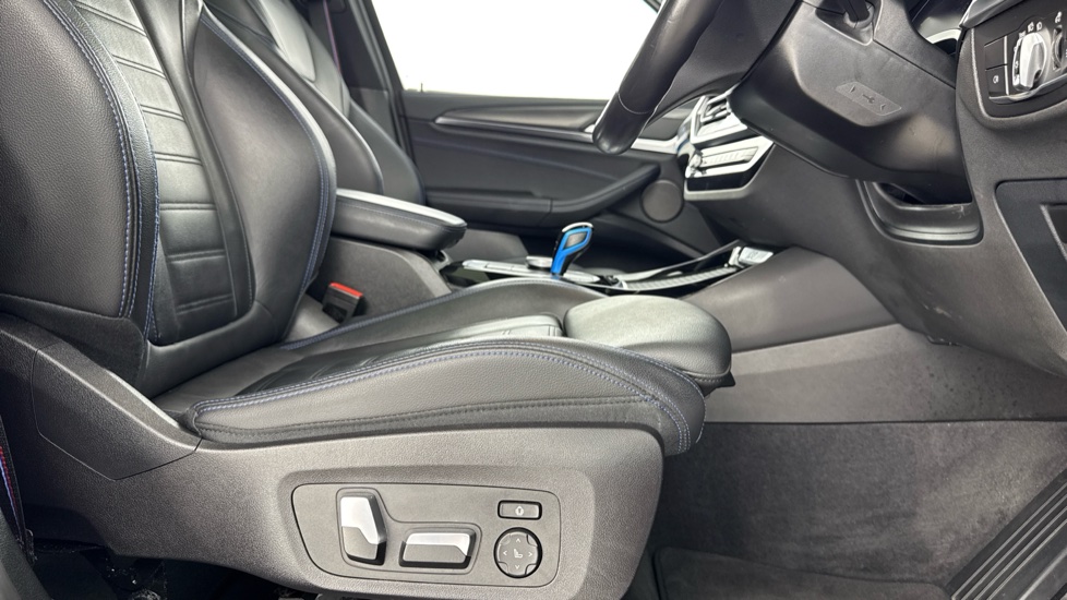 BMW iX3 210kW M Sport Pro 80kWh 5dr Auto Electric Estate - Image 45