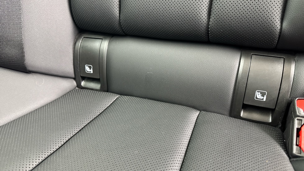 BMW 3 Series 330e 22.3 kWh Sport 4dr Step Auto Saloon - Image 36